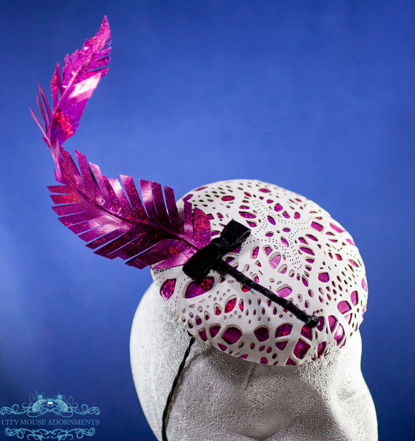 Maxine Button Fascinator